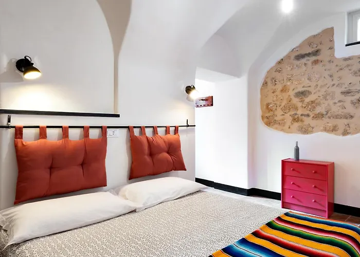 Ca Eucalipto 3* Finale Ligure